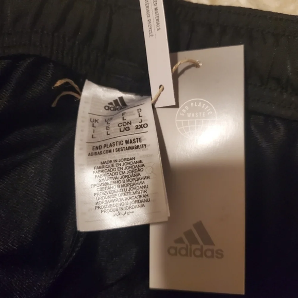 Adidas‎ joggers